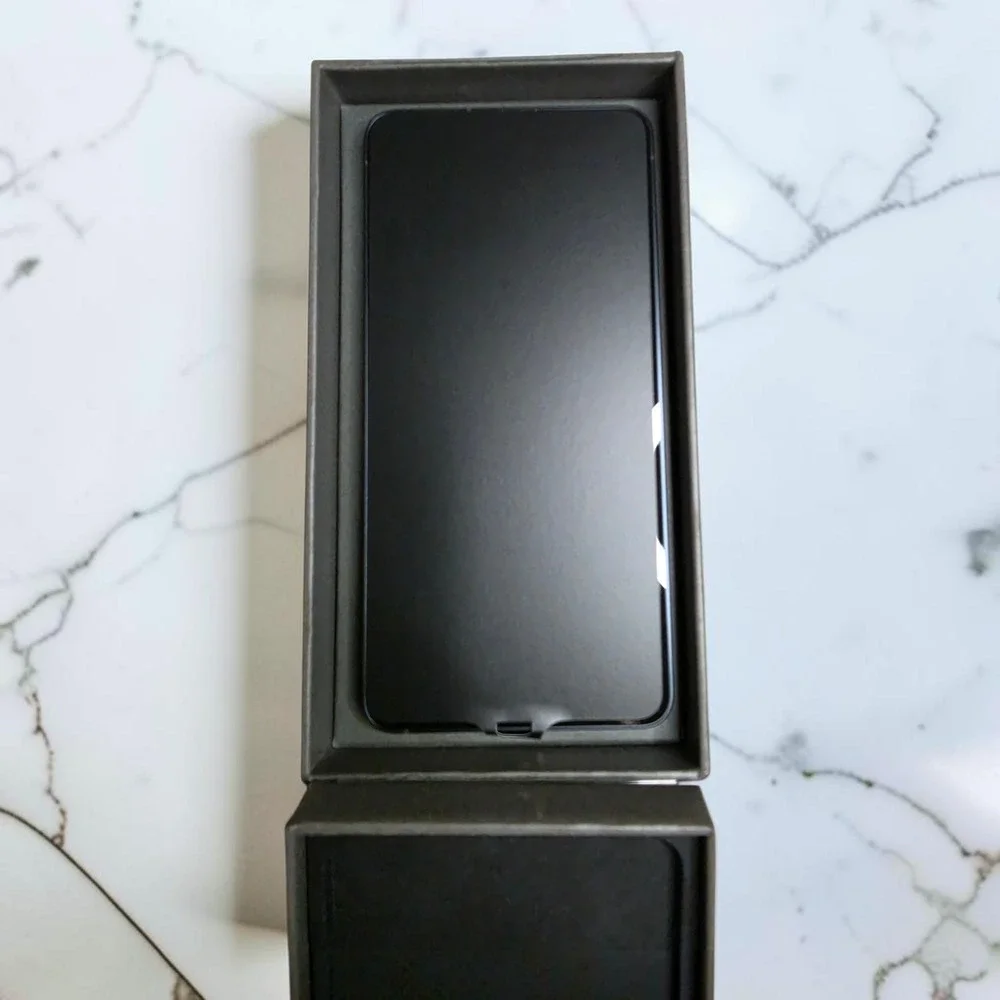 Brand New Sealed Samsung Galaxy S26 , SM-S942U1, 256 GB - (Unlocked)